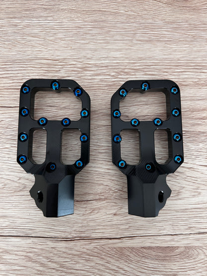 Surron LBX Pegs