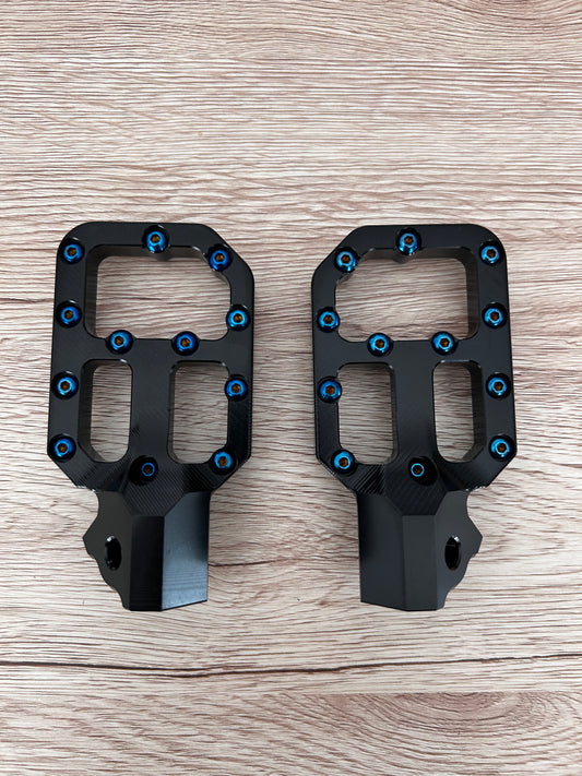 Surron LBX Pegs